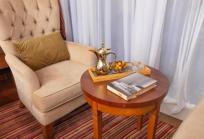 スーペリアファミリールーム, فندق وست لاند