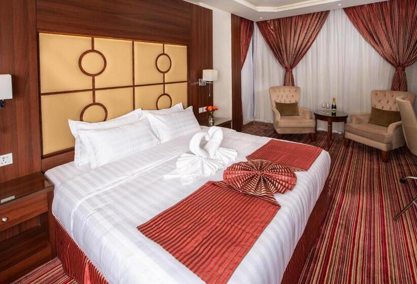 キングサイズベッドのスーペリアルーム, فندق وست لاند