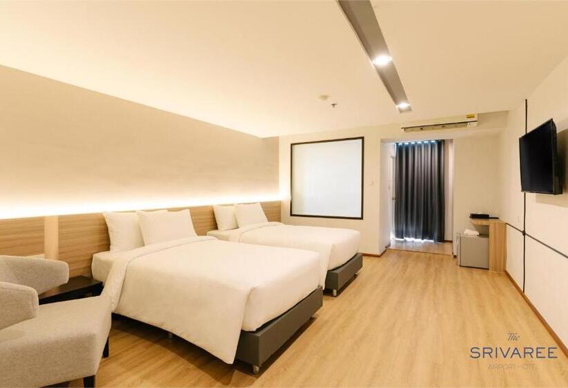 디럭스 룸, The Srivaree Airport