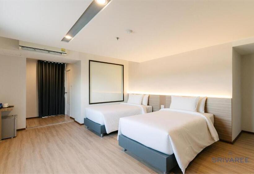 스탠다드 룸, The Srivaree Airport