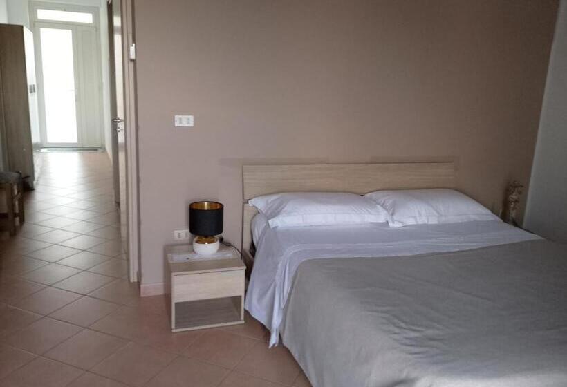 Номер Стандарт, Casa Al Castello B&b