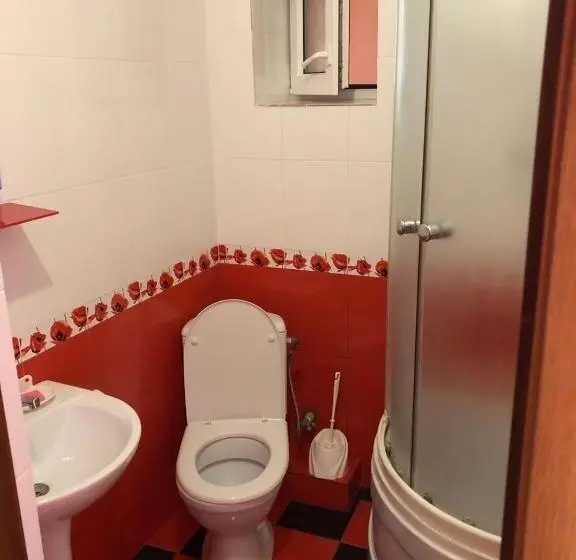 Habitación Deluxe con Balcón, Avrora