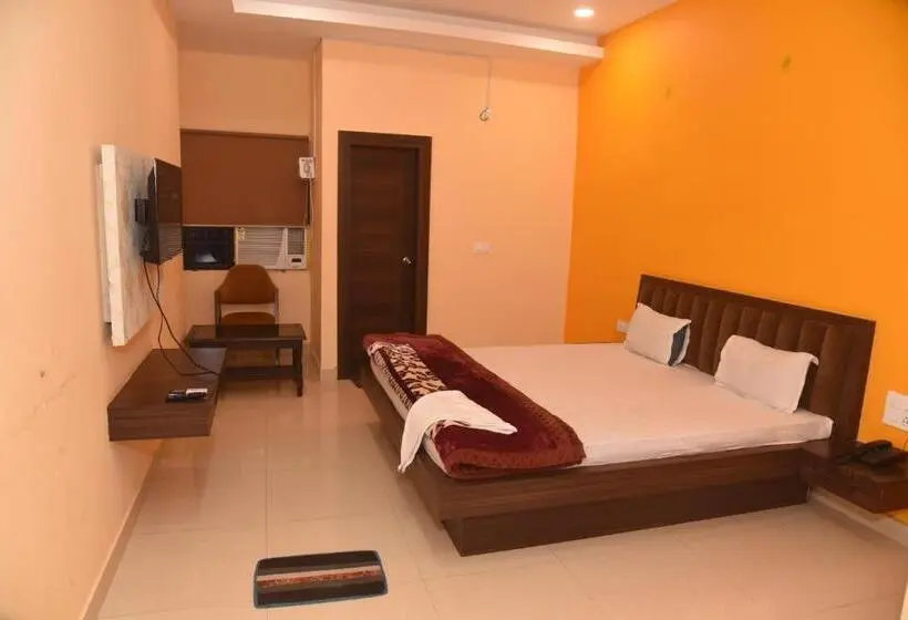 デラックスルーム, Diamond Vihar, Rajgir