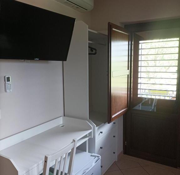 חדר סטנדרט עם מרפסת, Tenuta Vitale   Azienda Agricola Multifunzionale