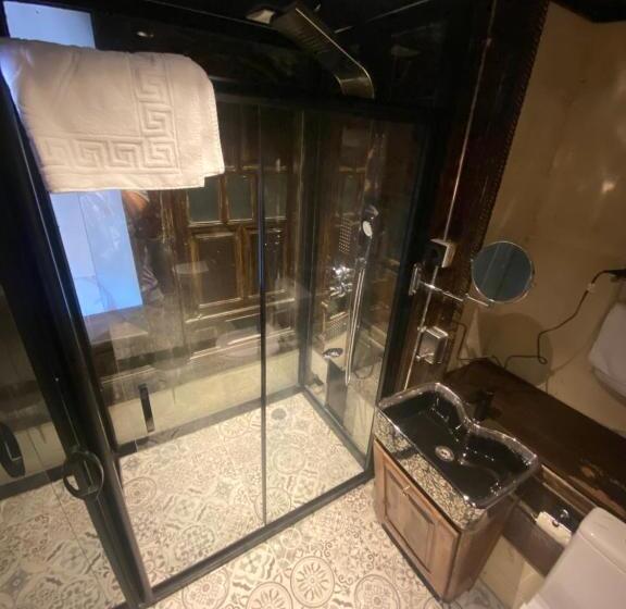 اتاق لوکس, çi̇ftehan Buti̇k Otel