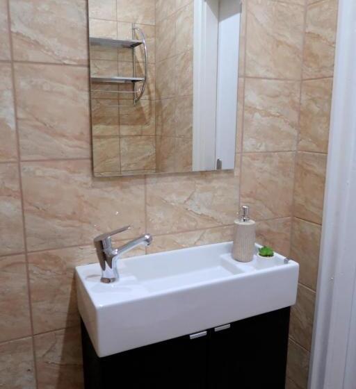 ２ベッドルームアパートメント, Csanádi Bor  és Vendégház