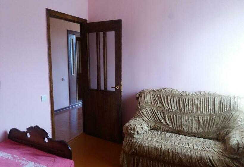 غرفة قياسية مطلة على الجبل, Ashot & Gohar B&b