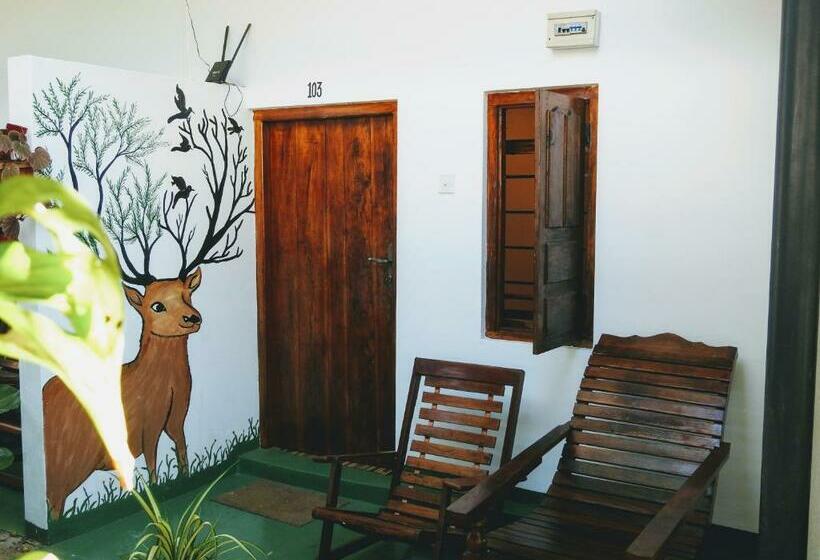 スタンダードルーム, Cresent Bay Beach