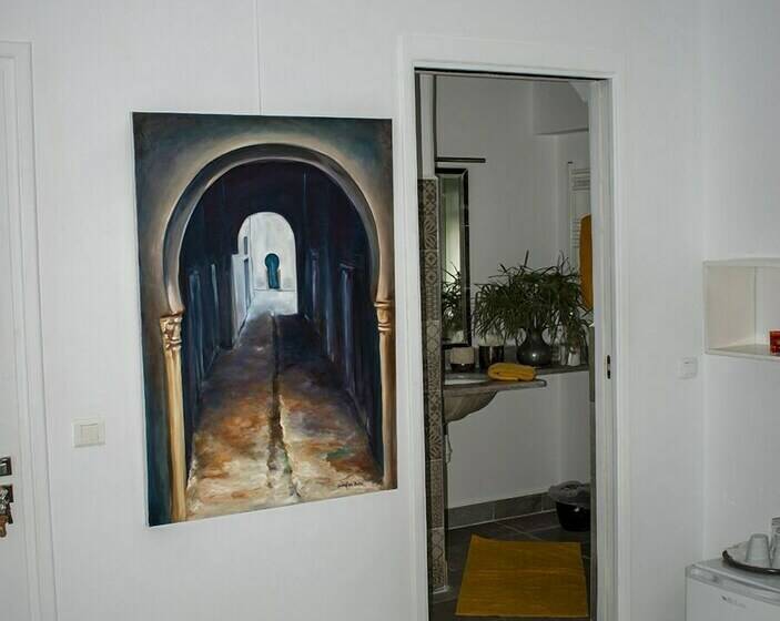 اتاق استاندارد, Dar Esma