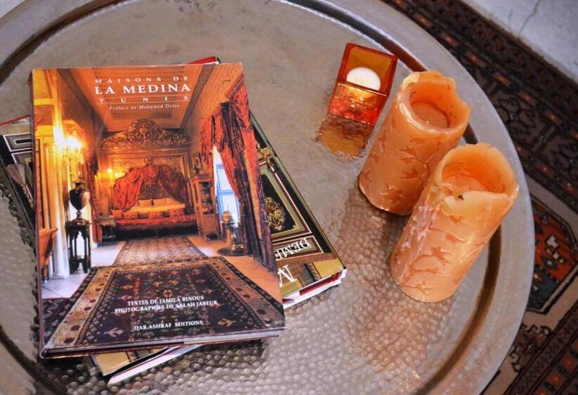 سوئیت با بالکن, Dar Esma