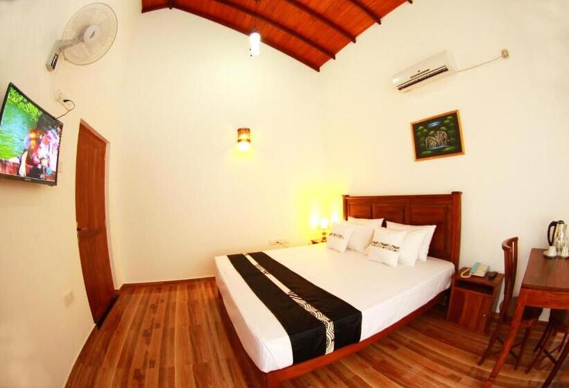 חדר סטנדרט לשלושה, Grand Residence