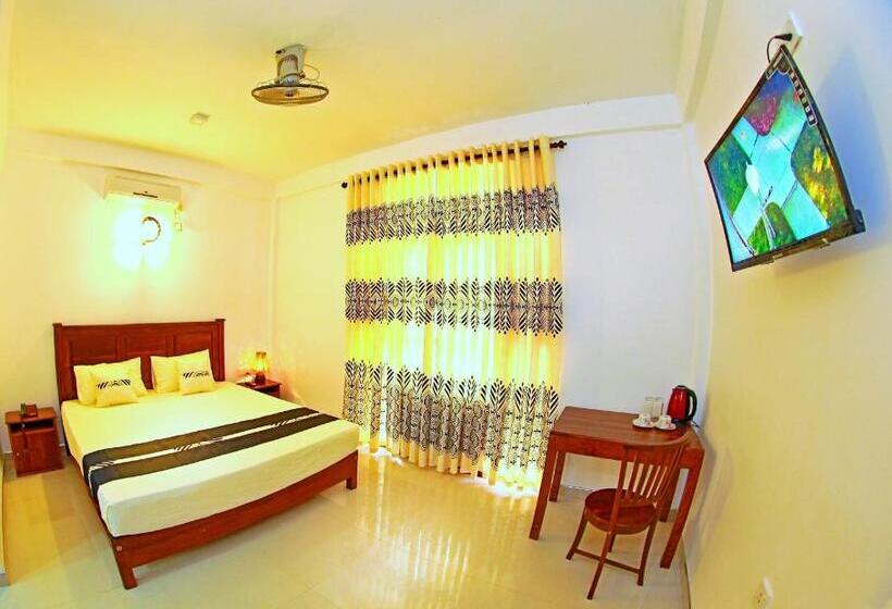 חדר סטנדרט לשלושה, Grand Residence