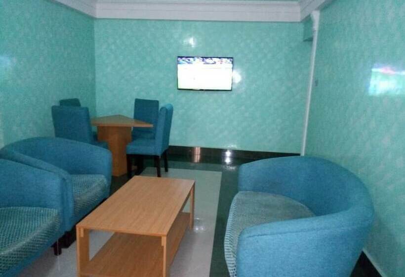 Deluxe Room, Cadestral Zone