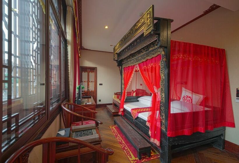 Superior Rum, Han Dynasty Boutique