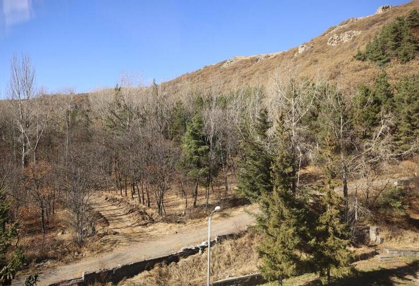 Трехместный Номер Deluxe, Jermuk Ani