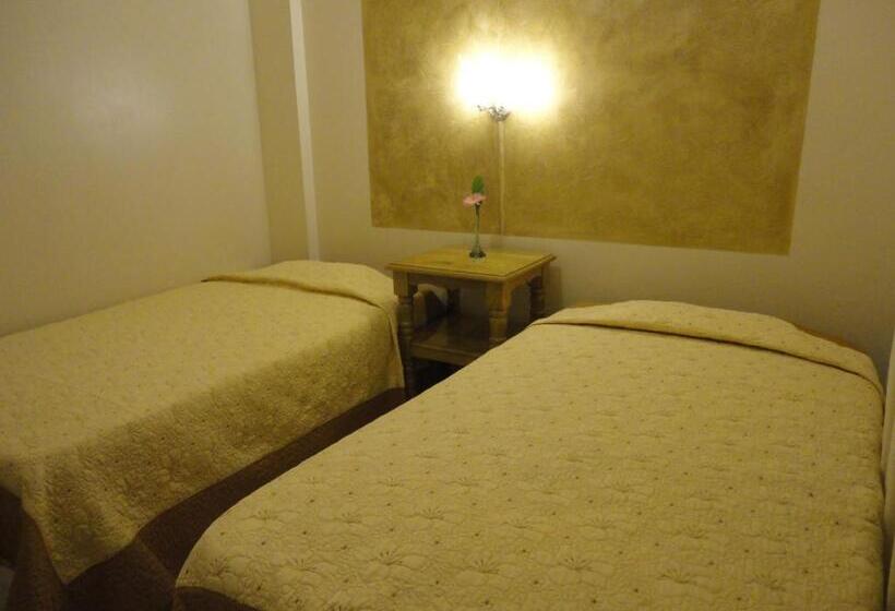 اتاق استاندارد با سرویس بهداشتی مشترک, Maison Fiori