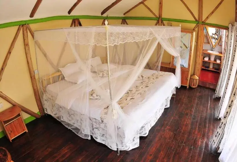 اتاق استاندارد با تخت بزرگ, Lake Bunyonyi Rock Resort
