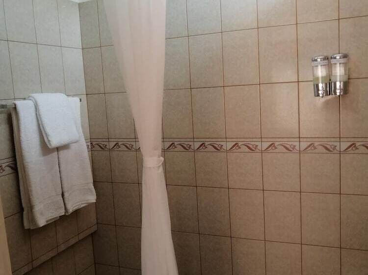 اتاق استاندارد, Novohostal B&b