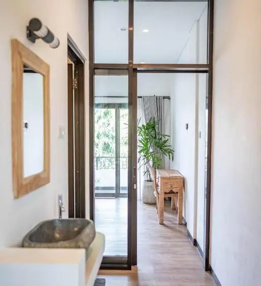バルコニー付きスタンダードステューディオ, Gajahmina Guesthouse