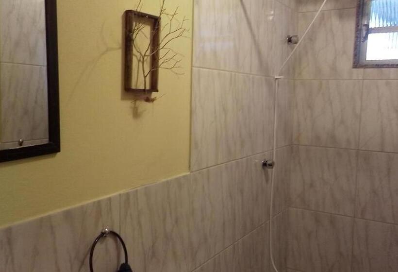 Люкс Повышенной Комфортности, Sítio E Pousada Recanto Dos Ipês