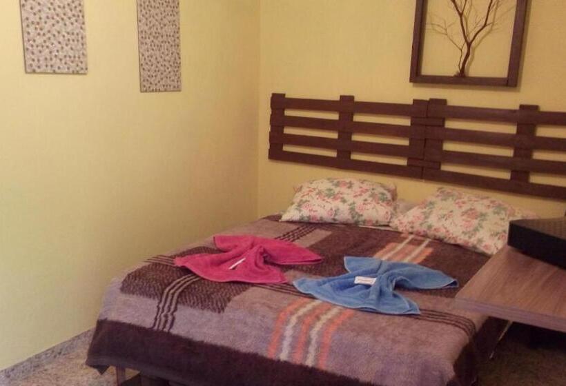 Люкс Повышенной Комфортности, Sítio E Pousada Recanto Dos Ipês