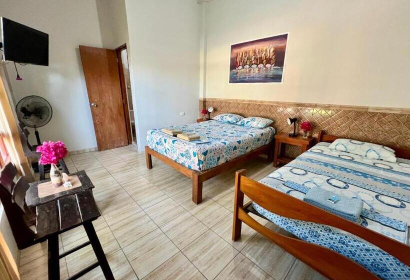 Номер Стандарт Трехместный, Stone House Mancora