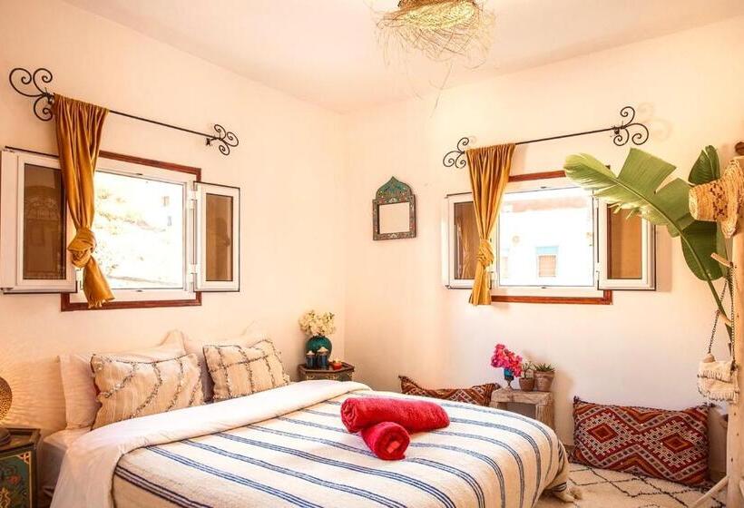 חדר סטנדרט חדר אמבטיה משותף, The Lunar Surf House