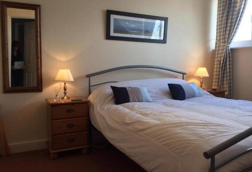 חדר סטנדרט, The Olivers Guest House