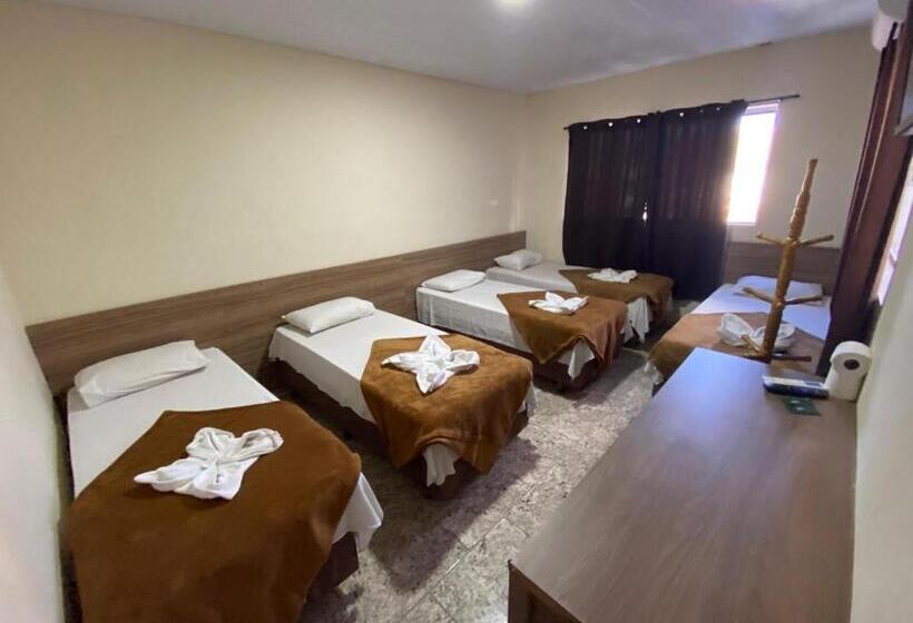 四人标准间, Don Charleaux