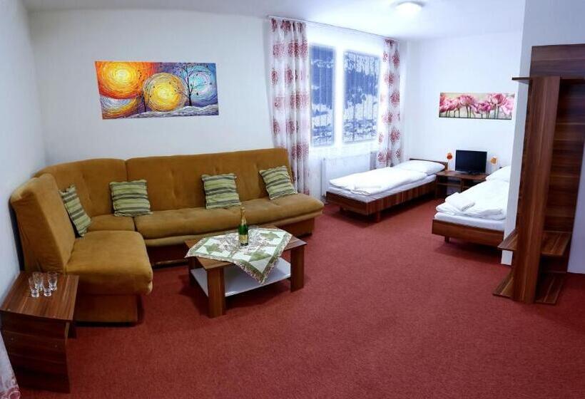 バルコニー付スイート, Telgárt   Turistické Ubytovanie