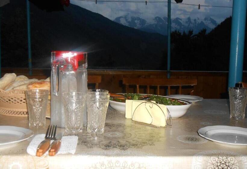 اتاق استاندارد سه نفره, Guest House Pangani