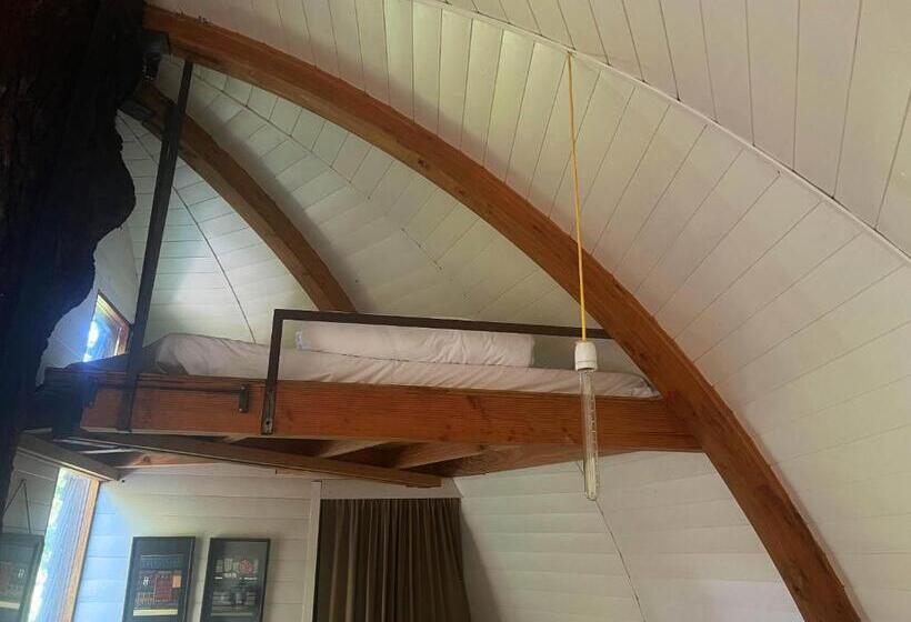 شاليه غرفة نوم واحدة, Les Galants