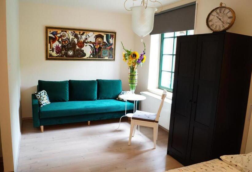 4인용 스탠다드 룸, Penzion Zaječí Důl