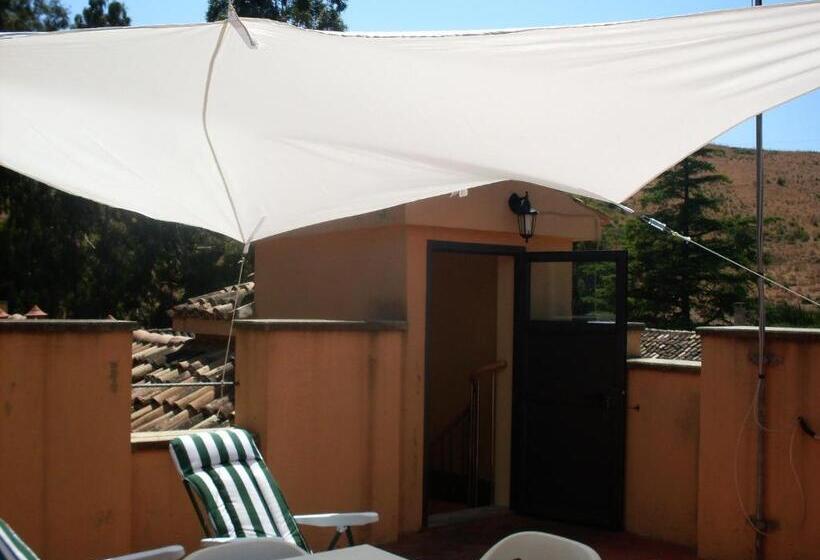 آپارتمان 2 خوابه با تراس, Villa La Cucullera