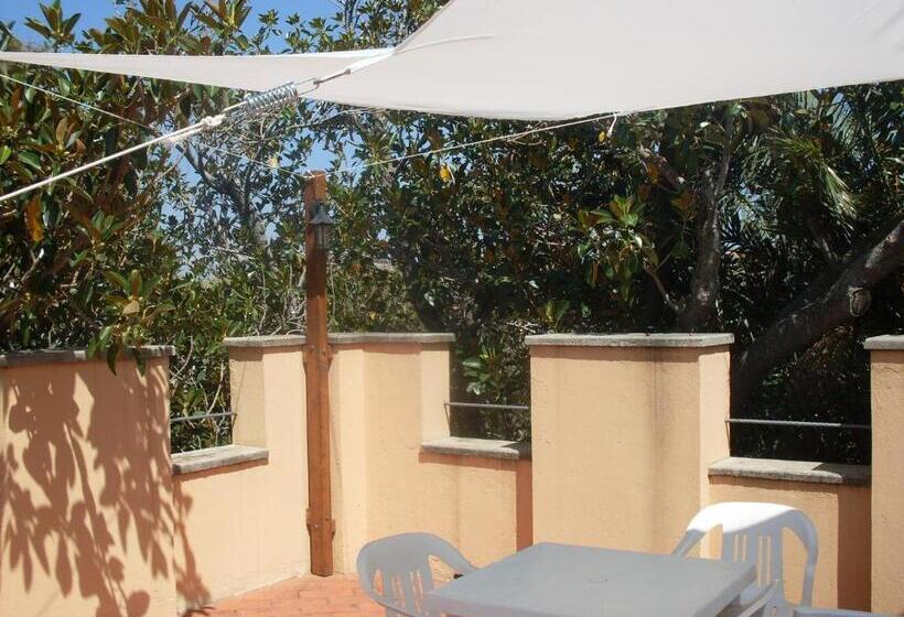 آپارتمان 2 خوابه با تراس, Villa La Cucullera