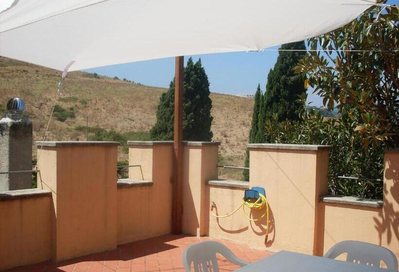 آپارتمان 2 خوابه با تراس, Villa La Cucullera