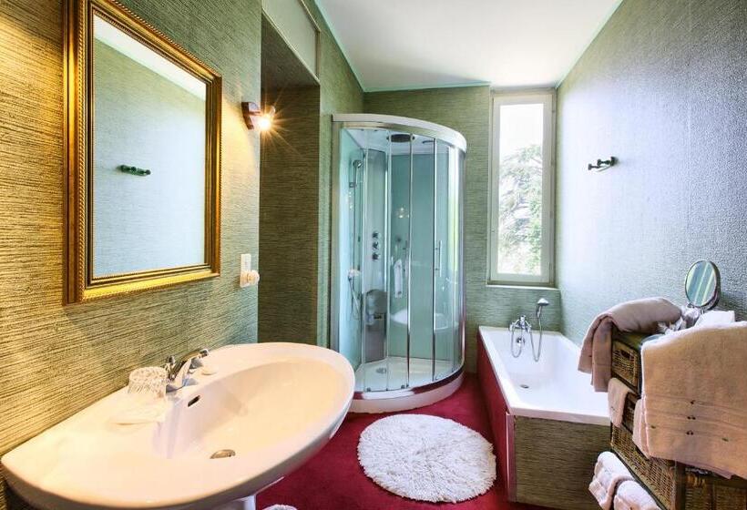 غرفة قياسية, Château De Camperos