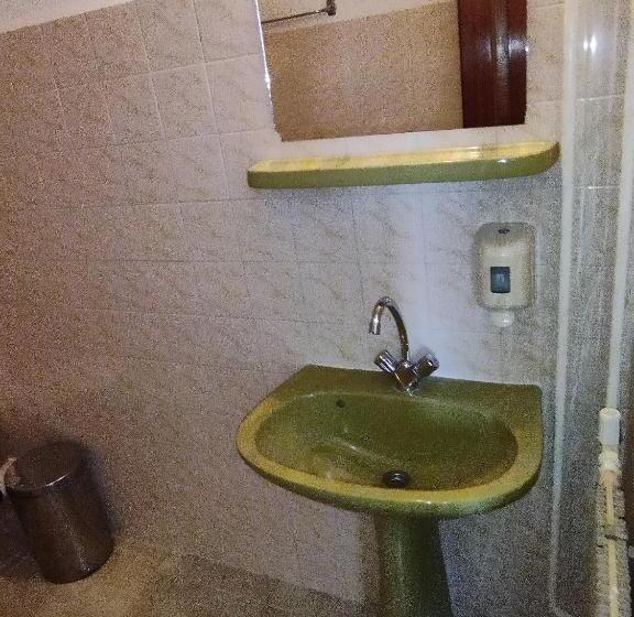 اتاق استاندارد با بالکن, Start Panzió étterem