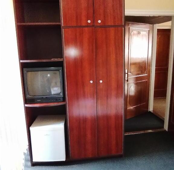 اتاق استاندارد با بالکن, Start Panzió étterem