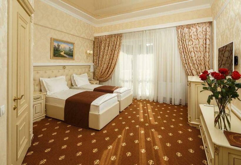 اتاق لوکس با بالکن, Chevalier Hotel & Spa