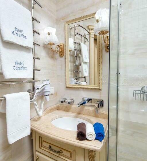 اتاق لوکس با بالکن, Chevalier Hotel & Spa