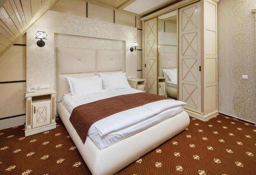 سوئیت با تخت بزرگ, Chevalier Hotel & Spa