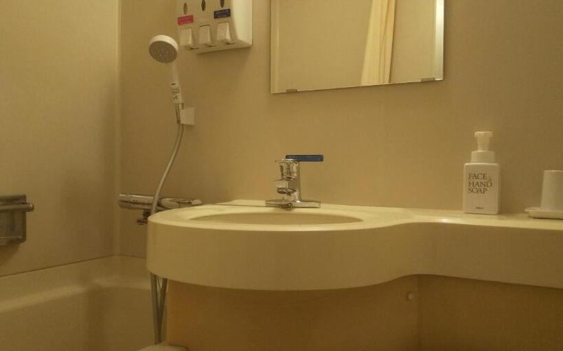 חדר בסיסי מיטה זוגית, Crown Hills Sagamihara