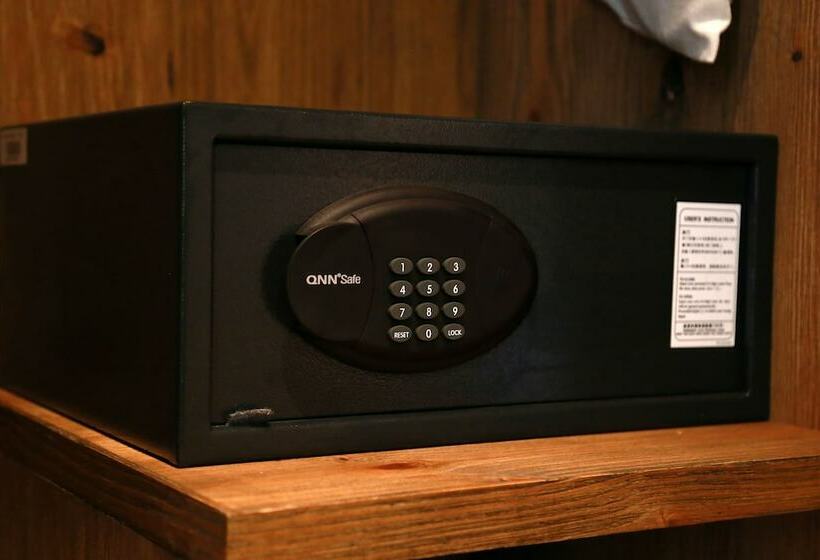 اتاق سوپریور, Feifan