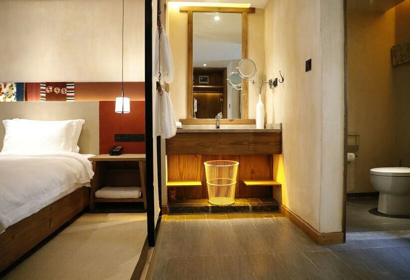 اتاق سوپریور, Feifan