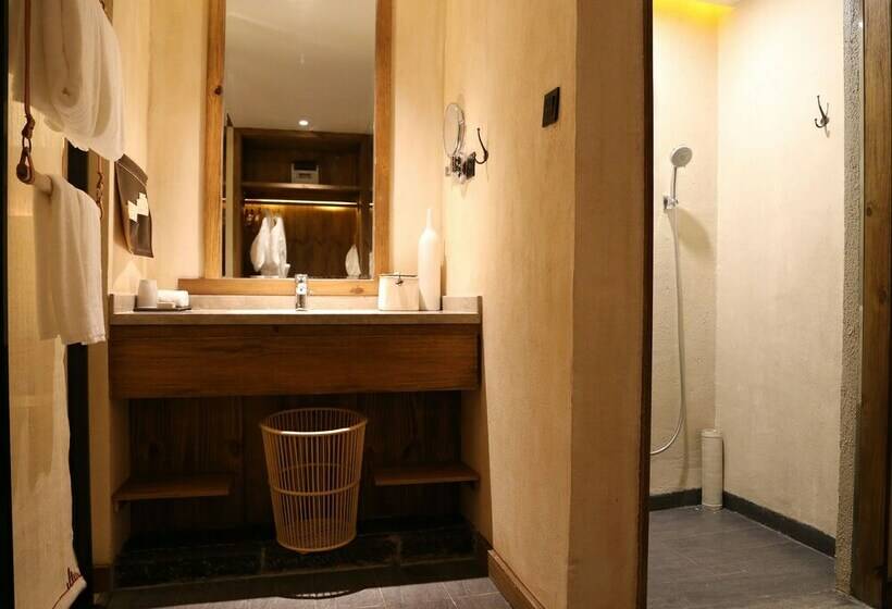 اتاق سوپریور, Feifan