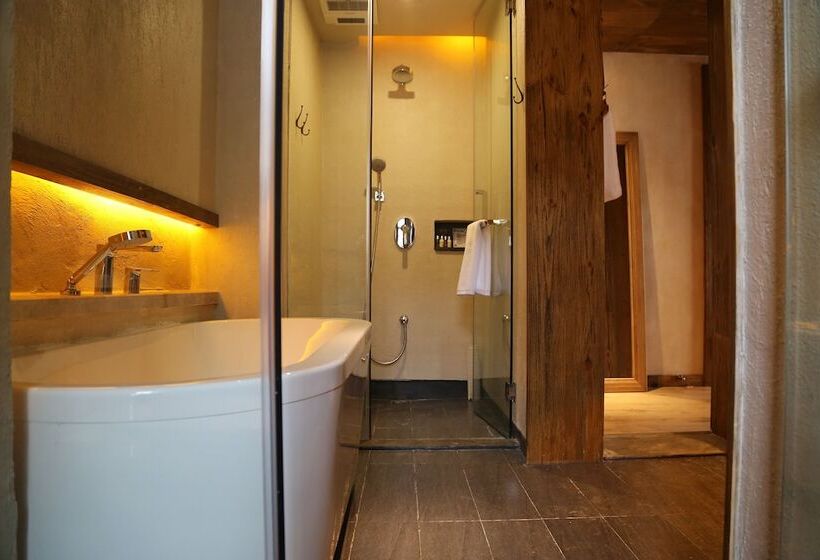 اتاق لوکس, Feifan