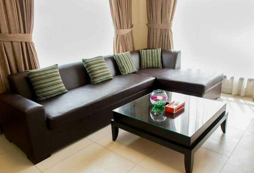 سوییت لوکس, Ramada By Wyndham Karachi Creek