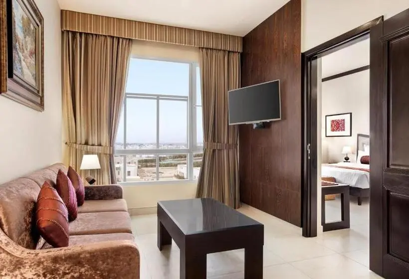 سوییت لوکس, Ramada By Wyndham Karachi Creek