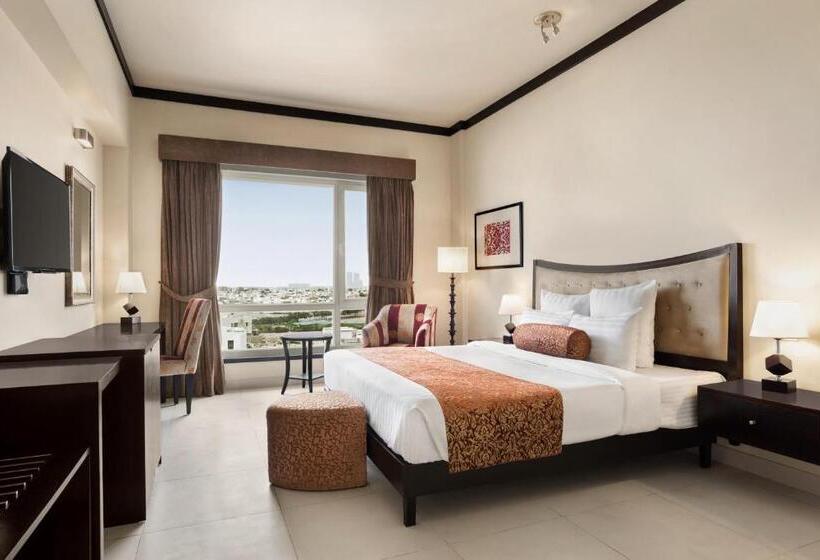 سوییت جونیور, Ramada By Wyndham Karachi Creek